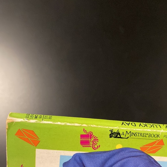 Full House Michelle #4: Lucky, Lucky Day by Laura O’Neil - Paperback Novel - Picture 5 of 5